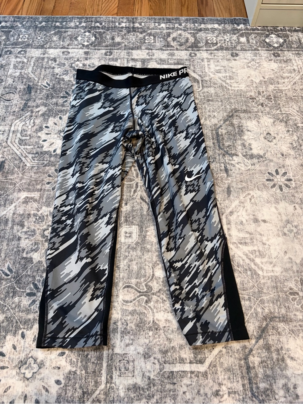 Nike Gray Camo Performance Capri Leggings